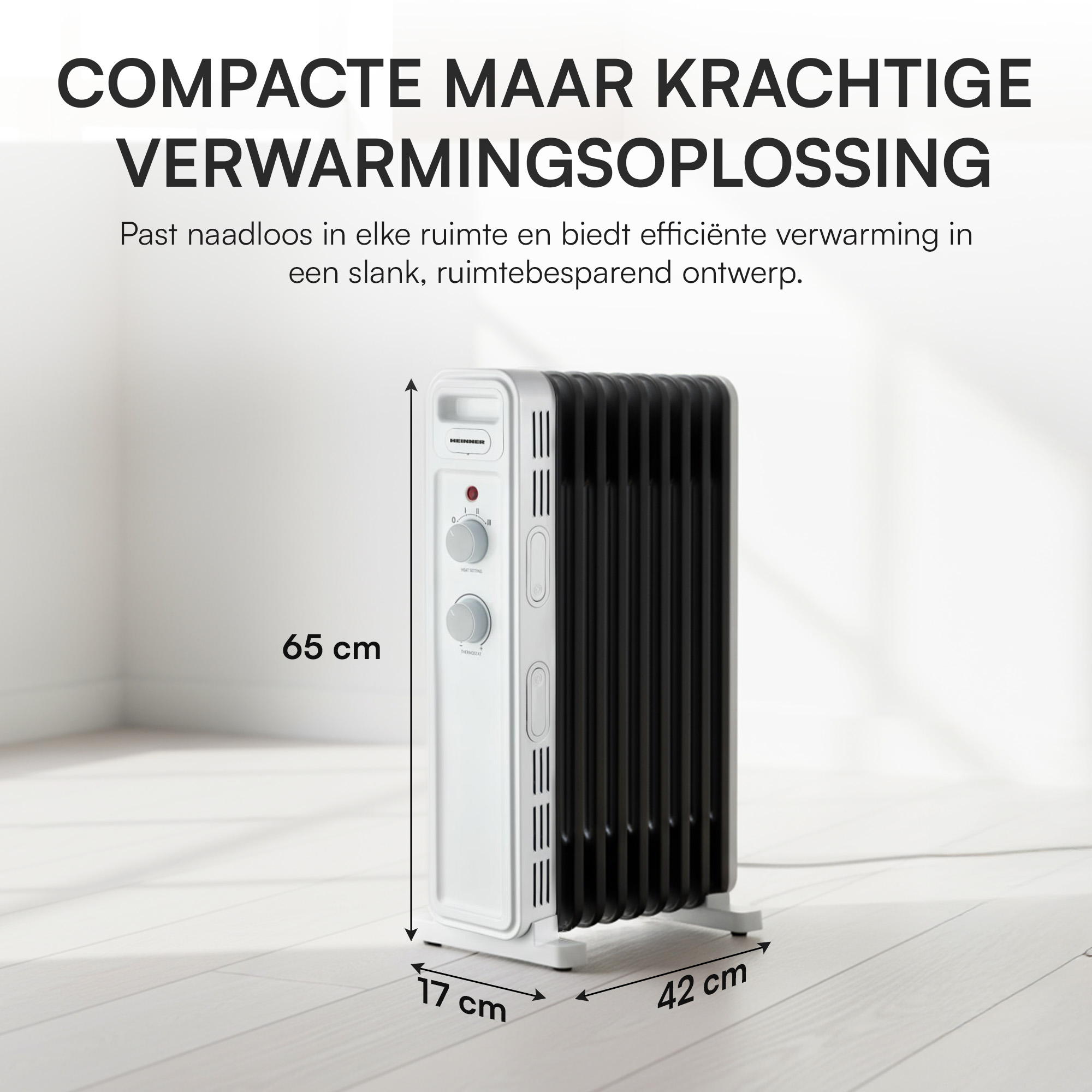 Weiß-schwarzer Elektroheizer, Abmessungen angegeben. Text oben, Abmessungen in cm. In Raumumgebung.