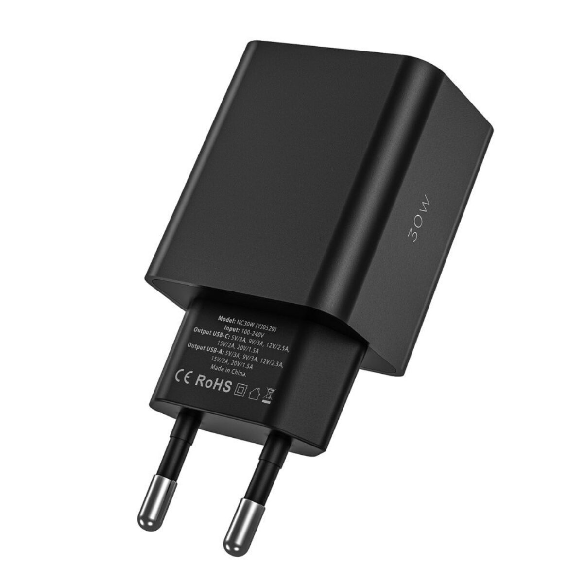 Un adaptateur secteur noir avec deux broches. Il contient du texte indiquant la tension et les informations de sortie. L'adaptateur est étiqueté '30W'.