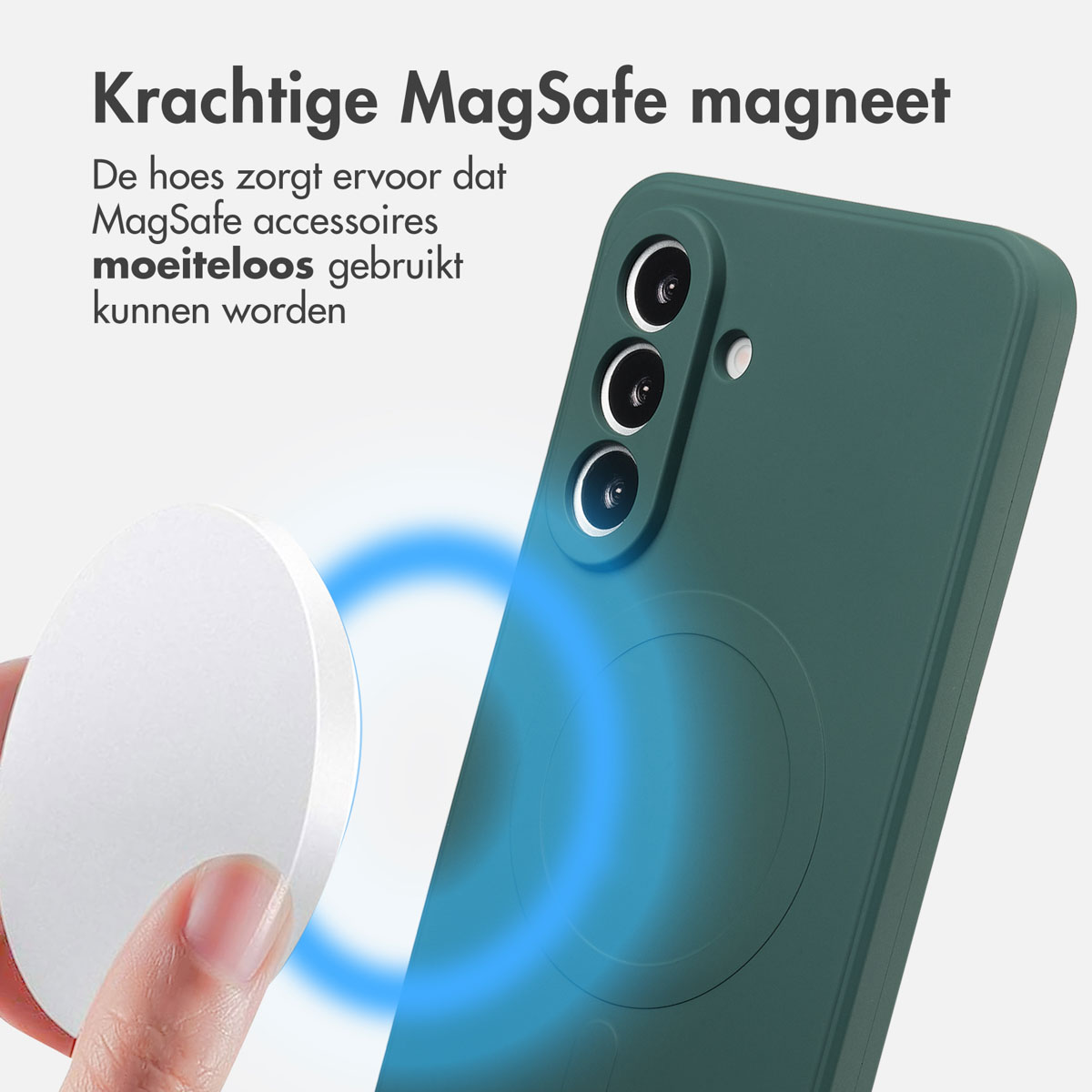 Een groene telefoonhoes met een witte ronde MagSafe-oplader. Een blauw magnetisch veldeffect benadrukt de verbinding.