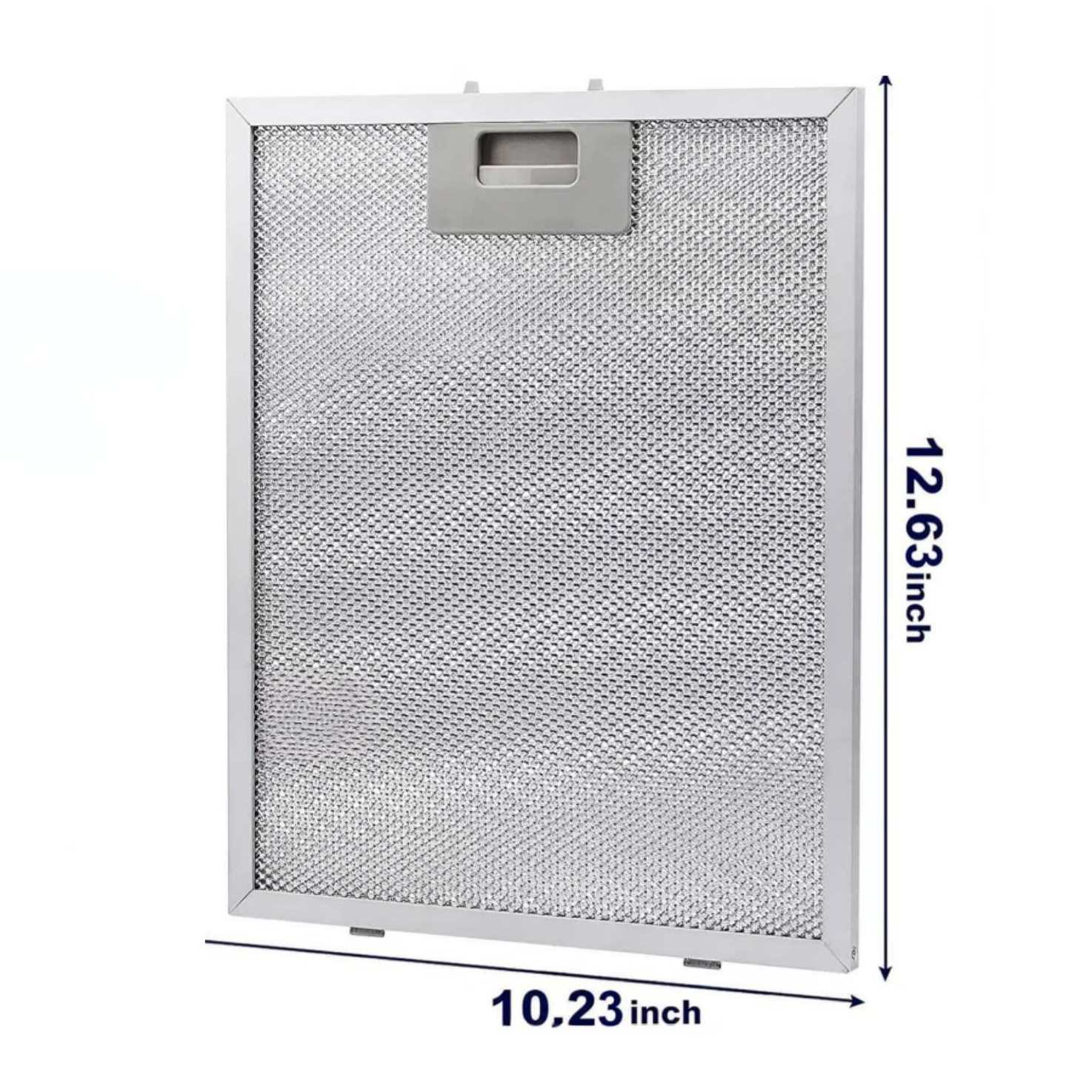 Ein rechteckiger Metallfilter für die Dunstabzugshaube mit den Maßen 10,23 Zoll breit und 12,63 Zoll hoch, mit Griff.