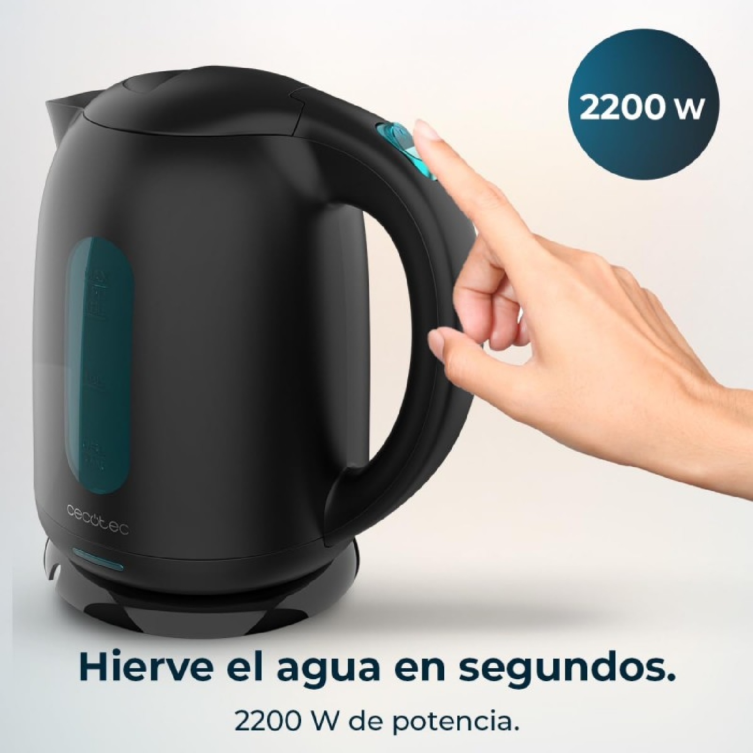Een zwarte waterkoker met een hand die de aan/uit-knop indrukt. Blauwe cirkel met 2200w. Tekst: Verwarmt water in seconden.