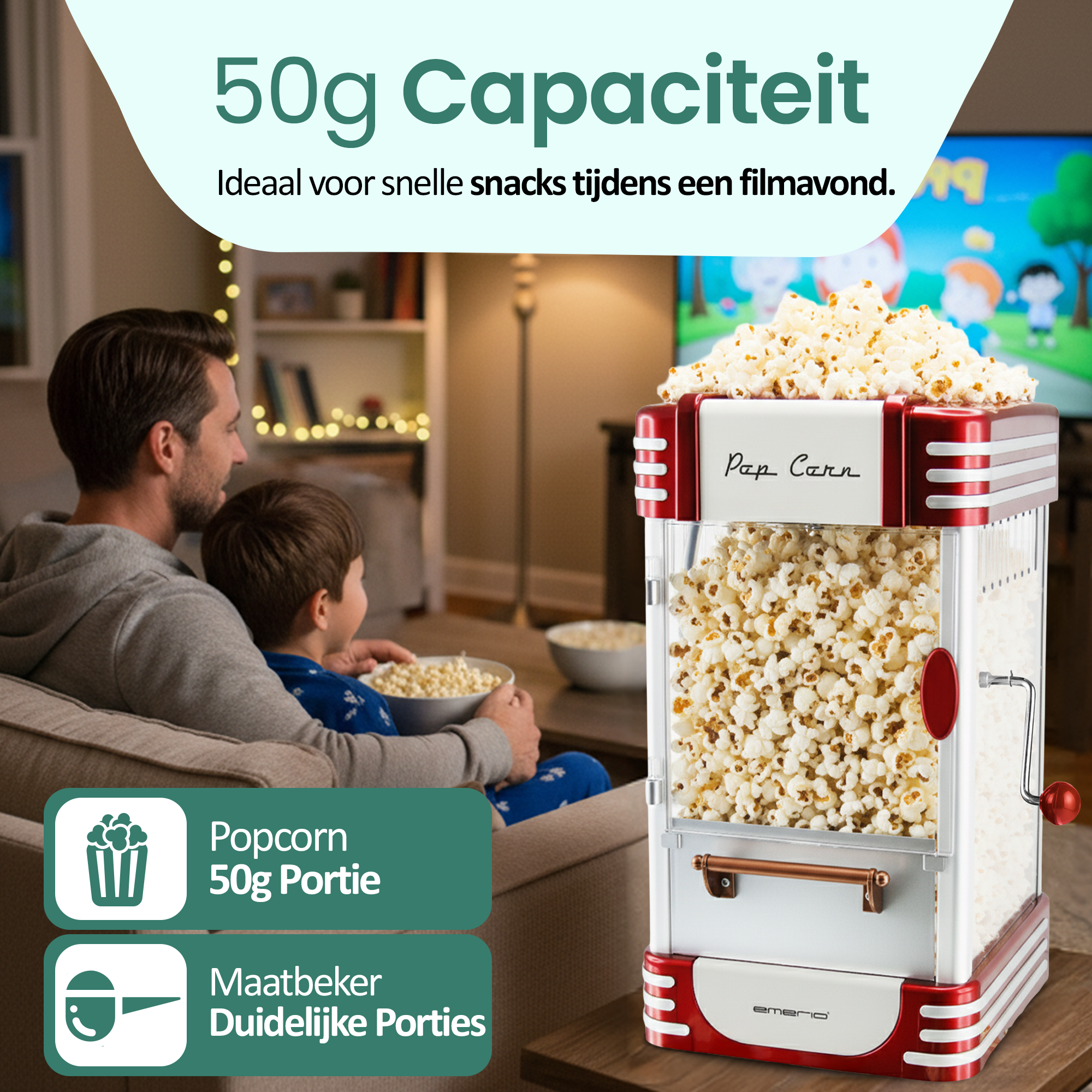 Ein Mann und ein Kind schauen fern, während eine Retro-Popcornmaschine mit Popcorn gefüllt ist. Auf der Maschine steht 'Pop Corn'.