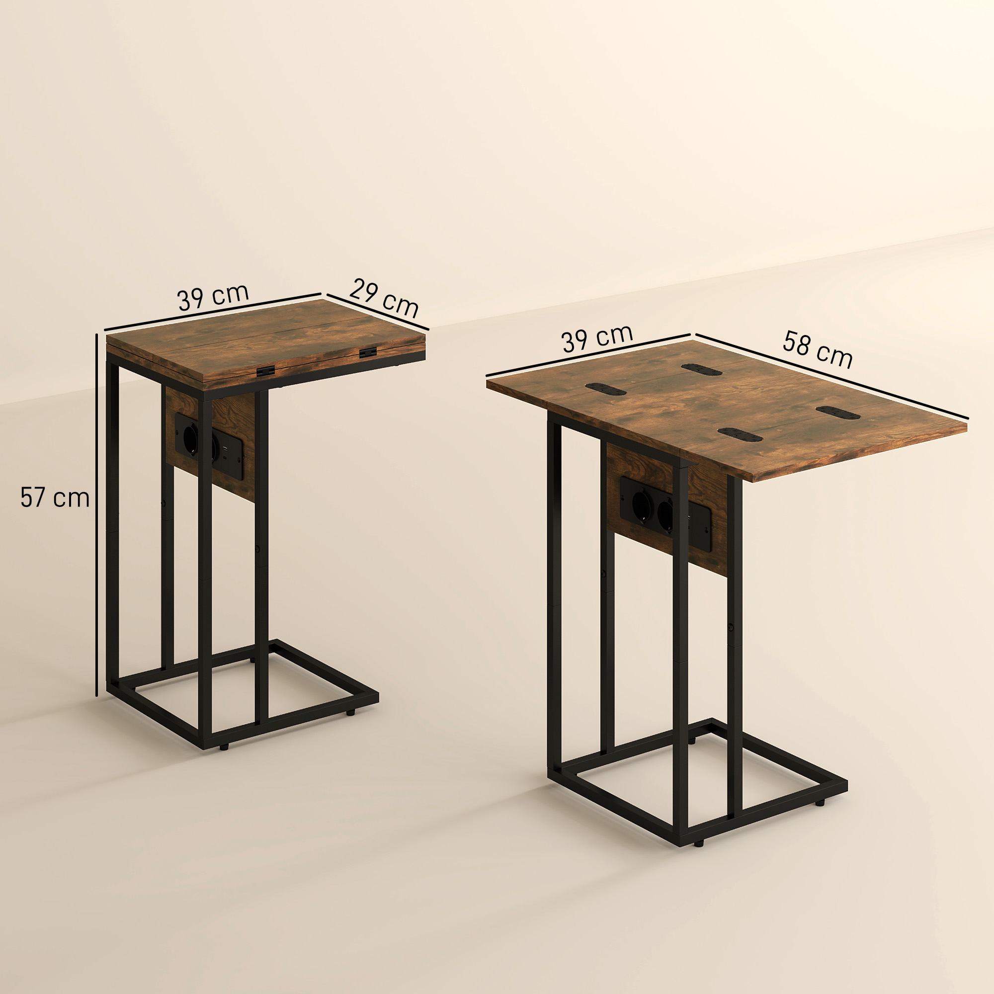 Dos mesas auxiliares con tapas de madera y marcos de metal negro. Una es de 39x29x57 cm, la otra de 39x58x57 cm, ambas con enchufes.