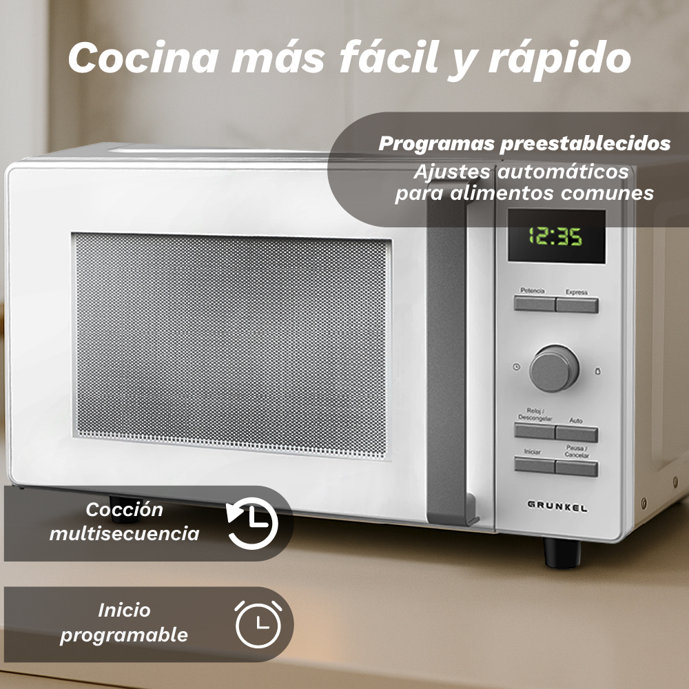 Un horno de microondas blanco con un reloj digital que muestra 12:35. Tiene botones y texto en español. Las etiquetas resaltan las características.