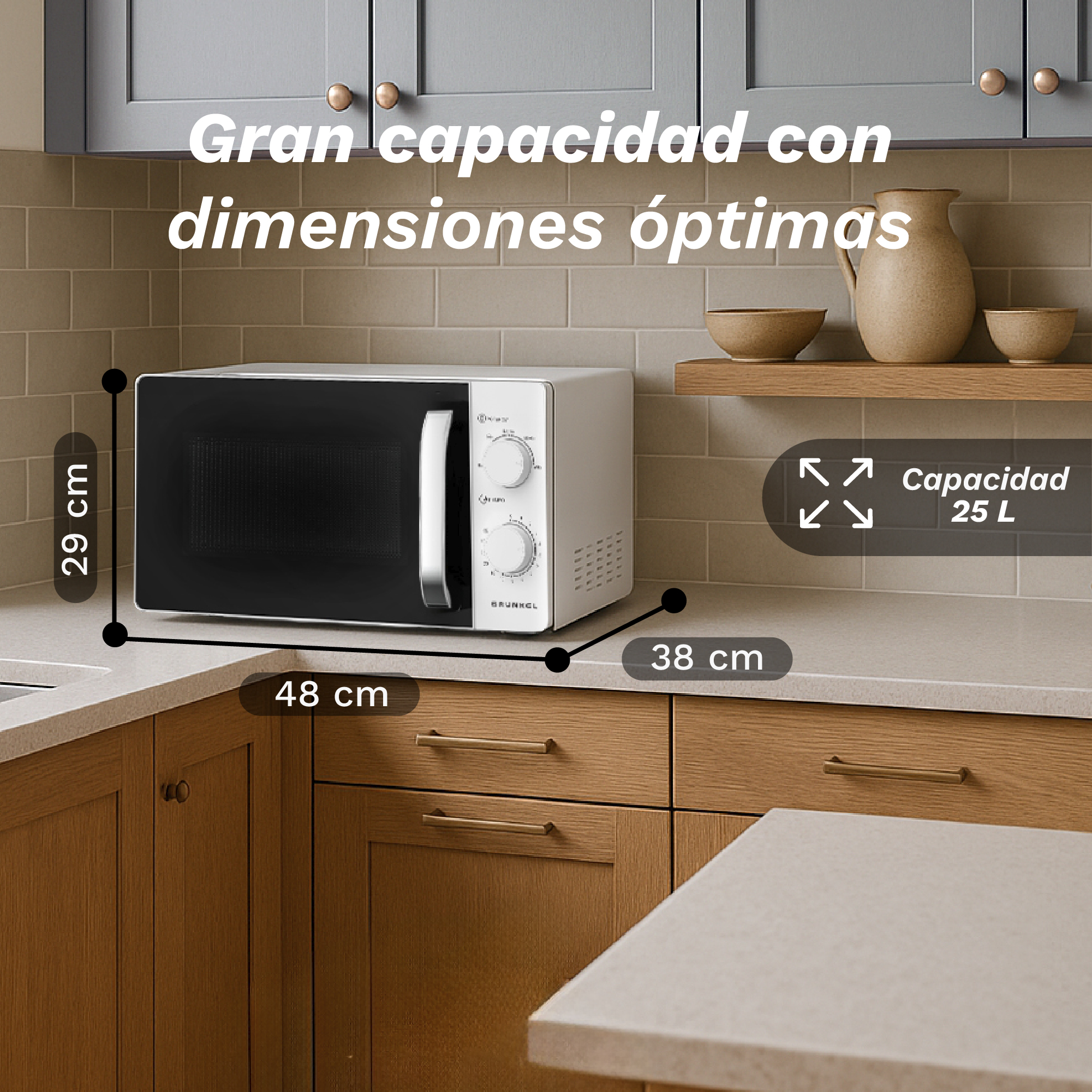 Un horno microondas blanco con puerta negra sobre una encimera de cocina. Se indican las dimensiones. La capacidad es de 25L.