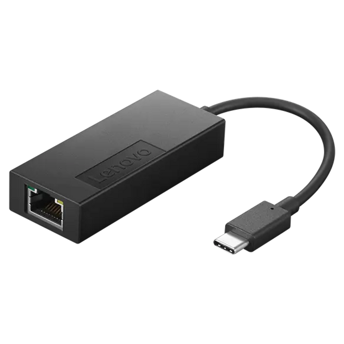 Un adaptador Ethernet USB-C negro de Lenovo. Tiene un cuerpo rectangular con el logotipo de Lenovo y un cable curvo.