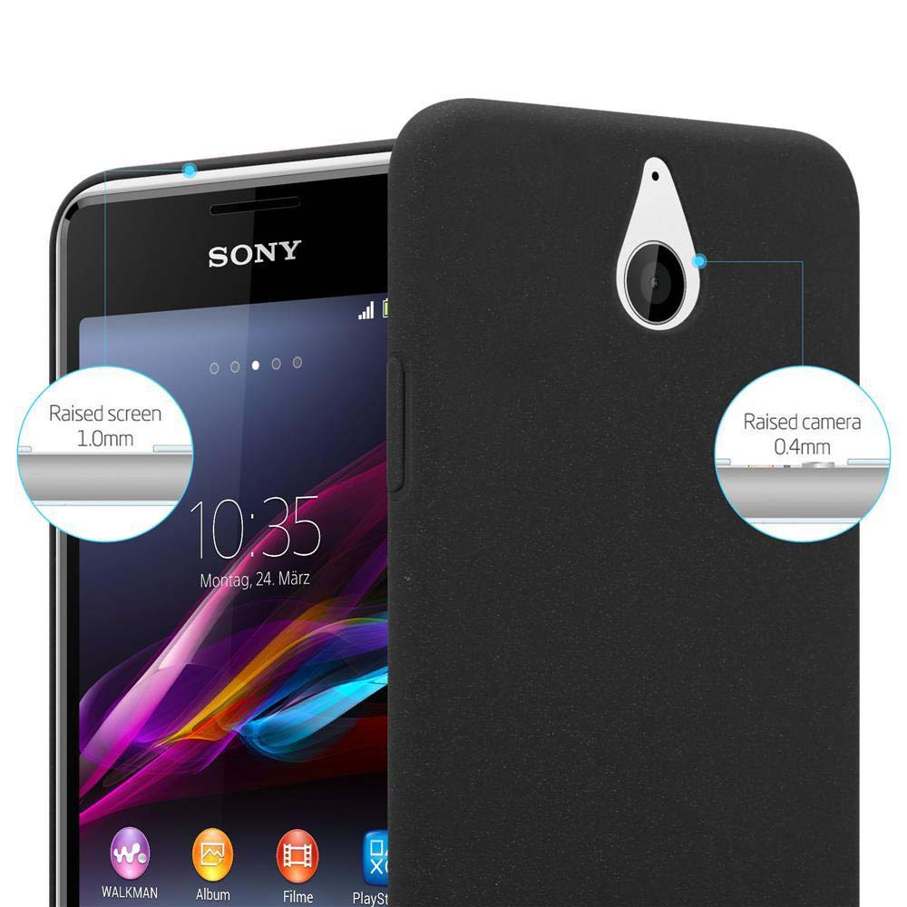 Un smartphone Sony con funda negra. La pantalla muestra la hora y la fecha. Se destacan la pantalla y la cámara elevadas.