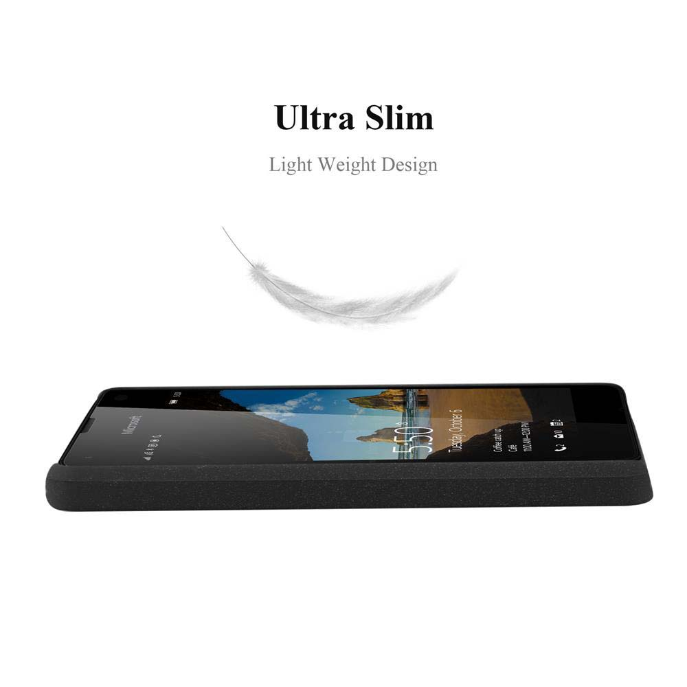 Un smartphone noir affiche un fond d'écran panoramique. Le téléphone est étiqueté 'Ultra Slim' et 'Light Weight Design'.