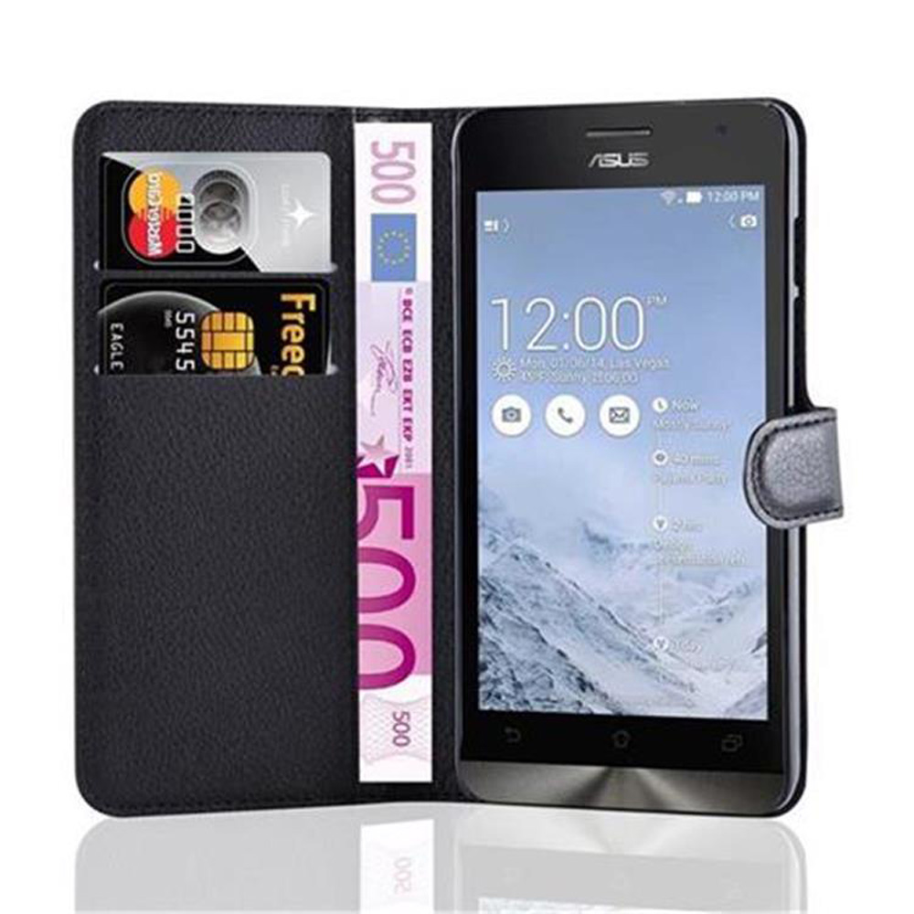 Un telefono in una custodia nera con carte di credito, una banconota da 500 euro e un orologio che indica le 12:00 PM. Il telefono è un Asus.