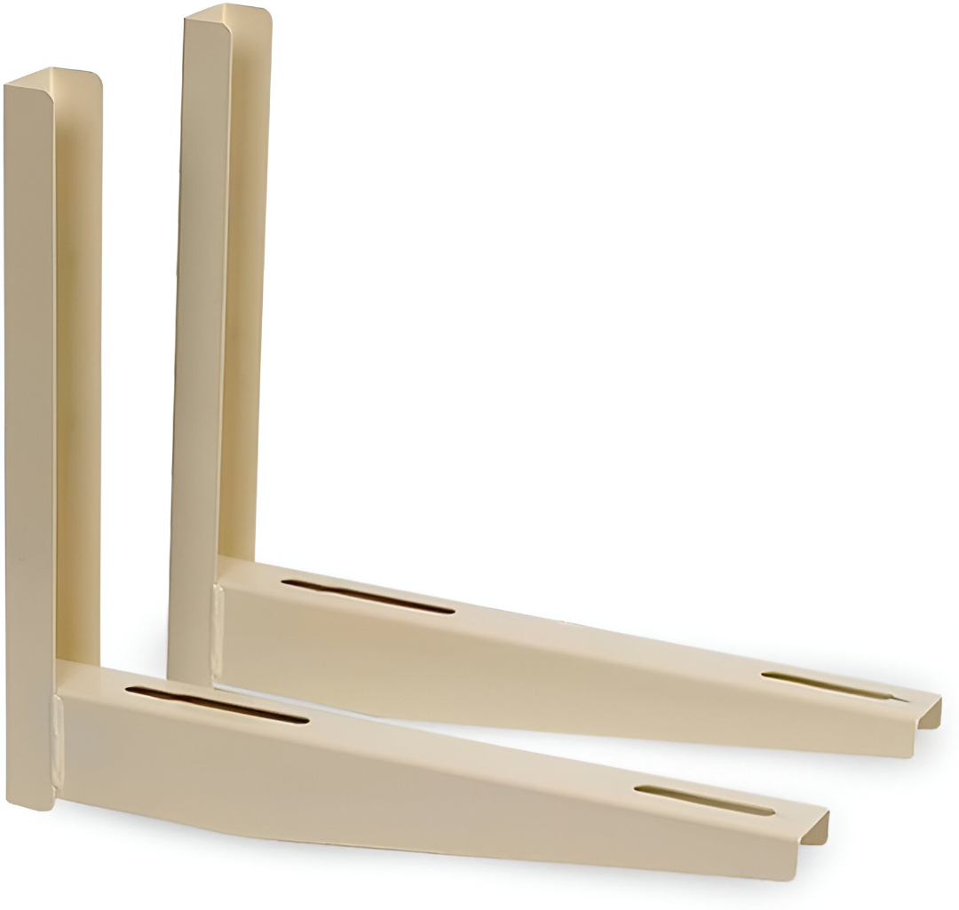Dos soportes metálicos beige para aire acondicionado están uno al lado del otro, sobre un fondo blanco. Cada uno tiene una parte vertical y otra horizontal.
