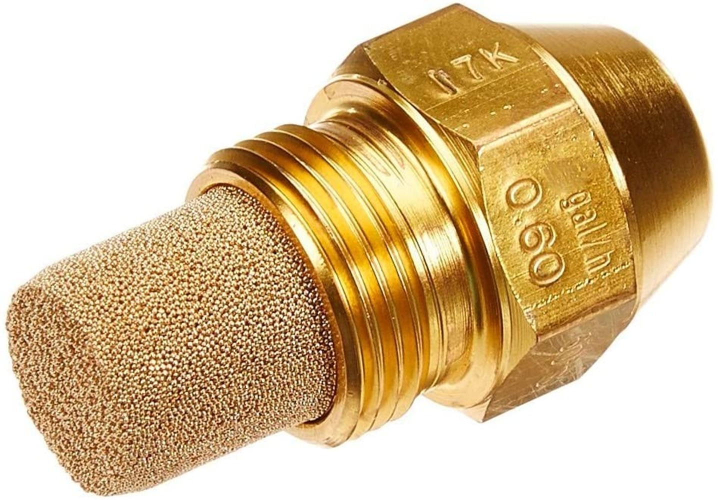 Una boquilla de metal dorado con filtro poroso, cuerpo roscado y cabeza hexagonal. Marcado "0.60 gal/h" y "17K".
