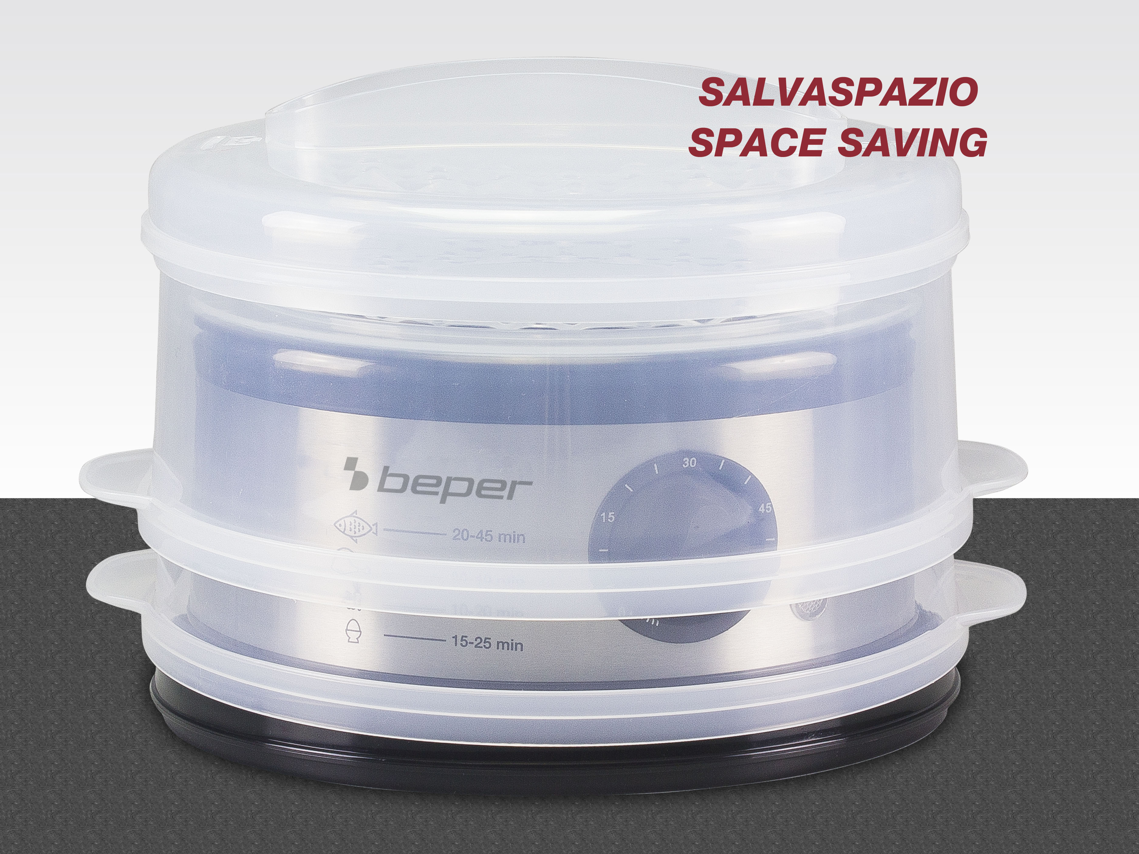 Un vaporiera con coperchi trasparenti, marchio 'beper'. Ha un timer ed è etichettata come 'salvaspazio'.