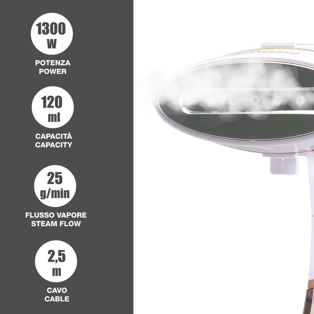 Un vaporizzatore per abiti bianco e grigio con vapore che esce. Sono visualizzati i dettagli di potenza, capacità, flusso di vapore e lunghezza del cavo.