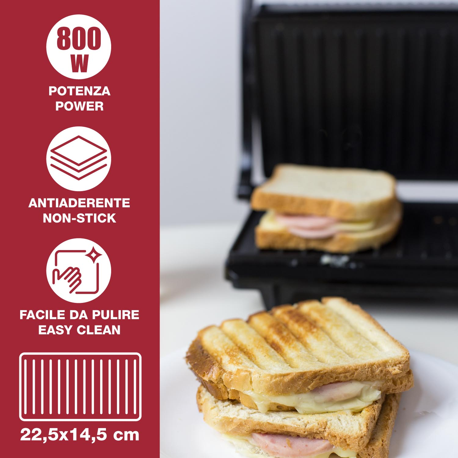 Un toast con formaggio e prosciutto è su un piatto bianco. Un toast è in una griglia. Informazioni sul prodotto a sinistra.