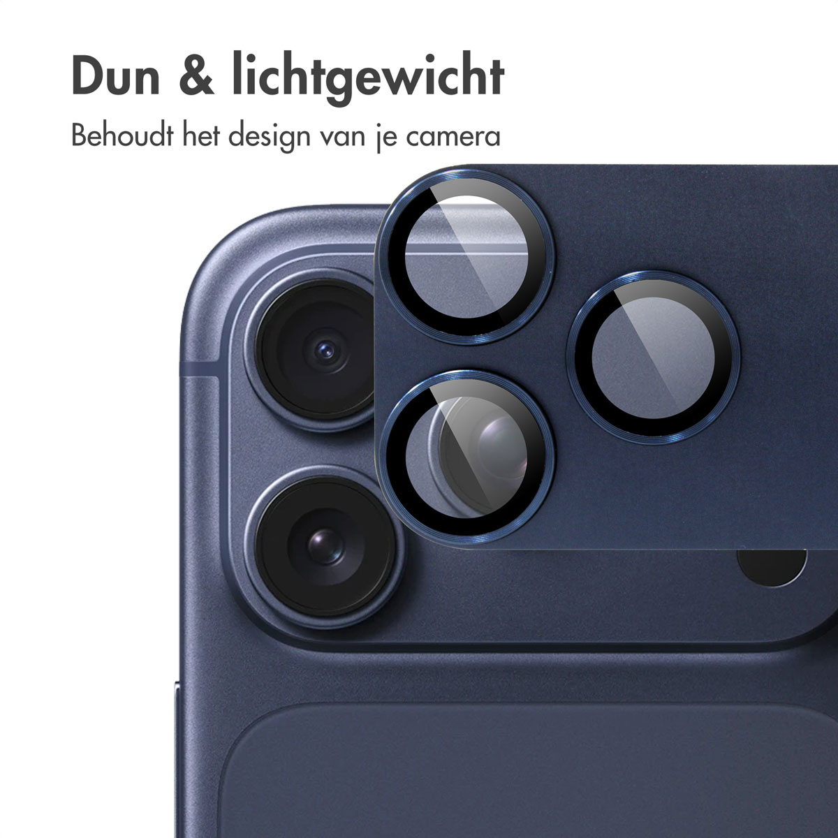 Close-up van een telefooncamera. Tekst bovenaan zegt 'Dun & lichtgewicht'. De cameralenzen worden beschermd door glas.