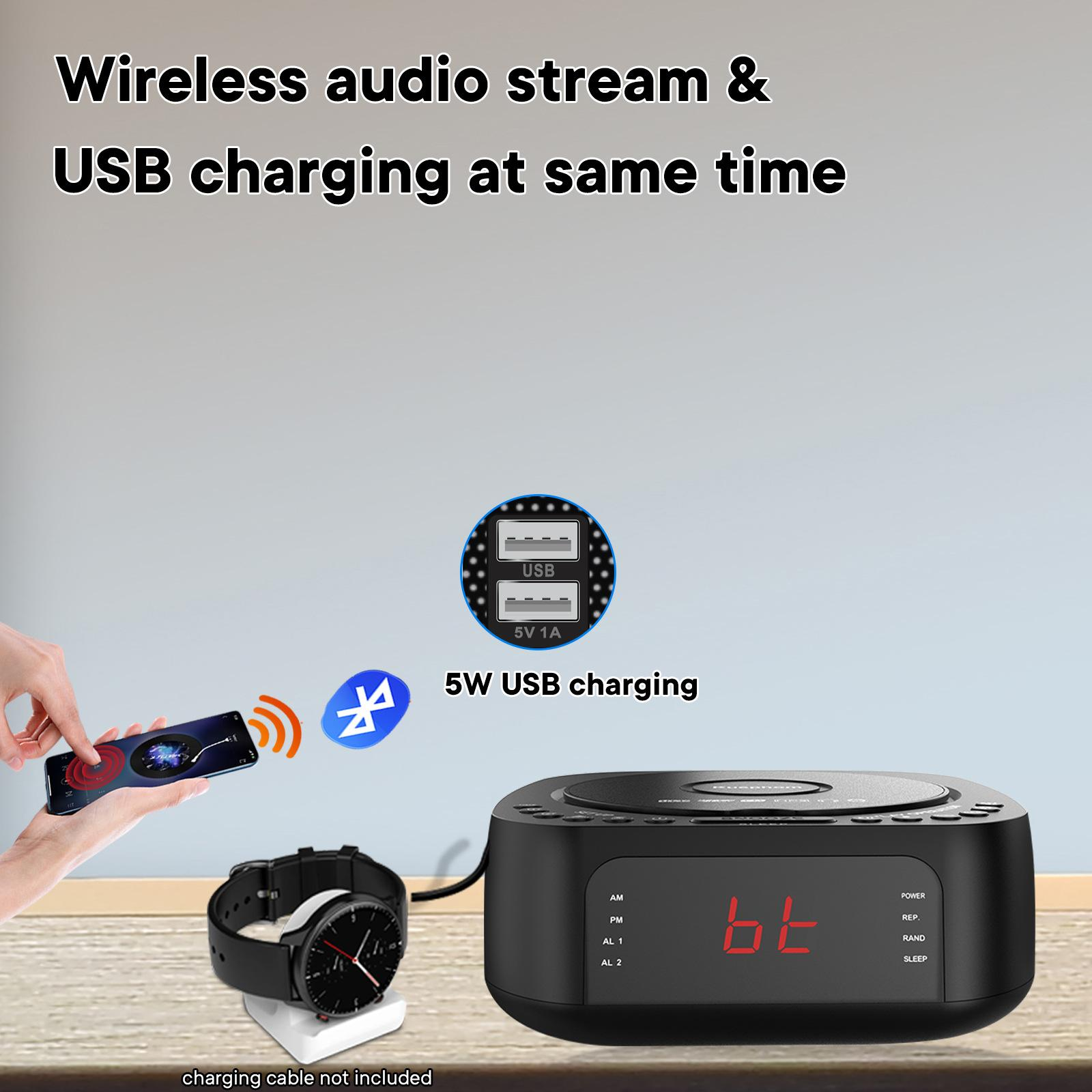Ein Radiowecker mit einem Telefon und einer Uhr, die aufgeladen werden. Er hat einen USB-Anschluss und ein Bluetooth-Symbol.