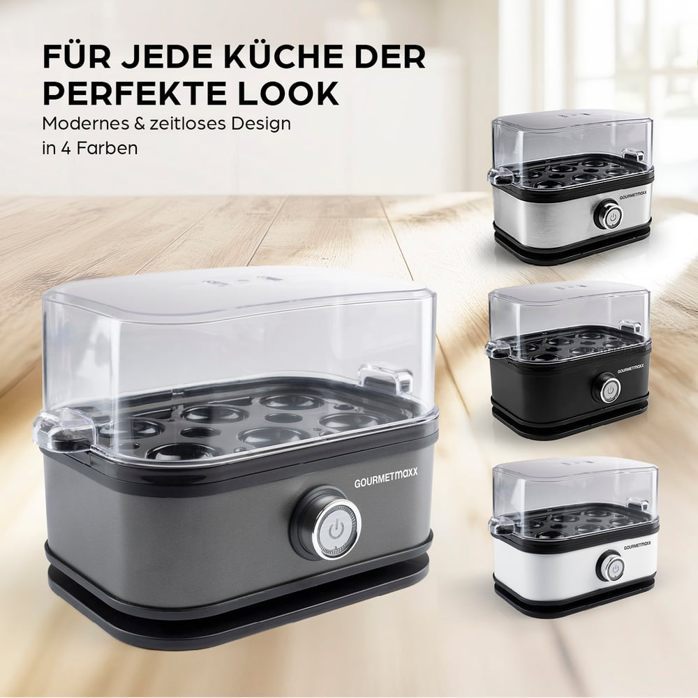 Ein Eierkocher mit drei kleineren Kochern in verschiedenen Farben. Die Kocher haben transparente Deckel. Text auf Deutsch ist ebenfalls vorhanden.