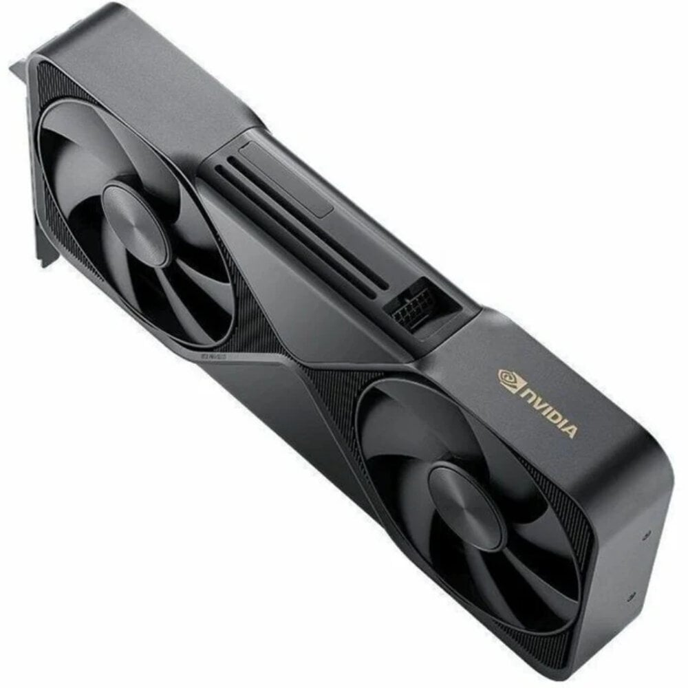Una scheda grafica NVIDIA nera con due ventole. Il logo NVIDIA è sul lato. La scheda è su sfondo bianco.