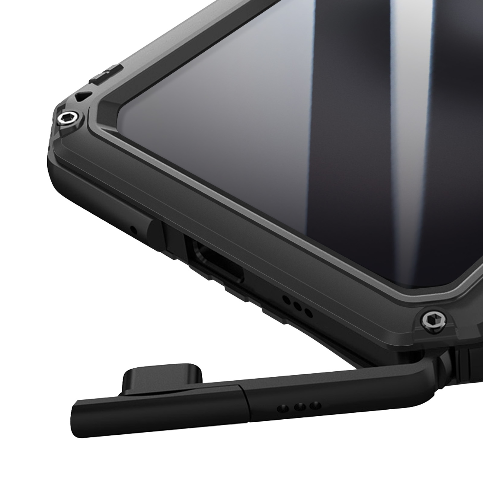Close-up van een zwarte telefoon in een beschermhoes. De hoes heeft een ingebouwde standaard. Witte achtergrond.