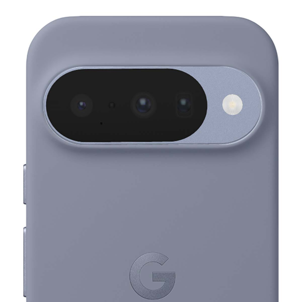 Primo piano di una custodia per telefono. È lilla chiaro e ha una barra fotocamera con tre lenti e un flash. La "G" di Google è visibile.