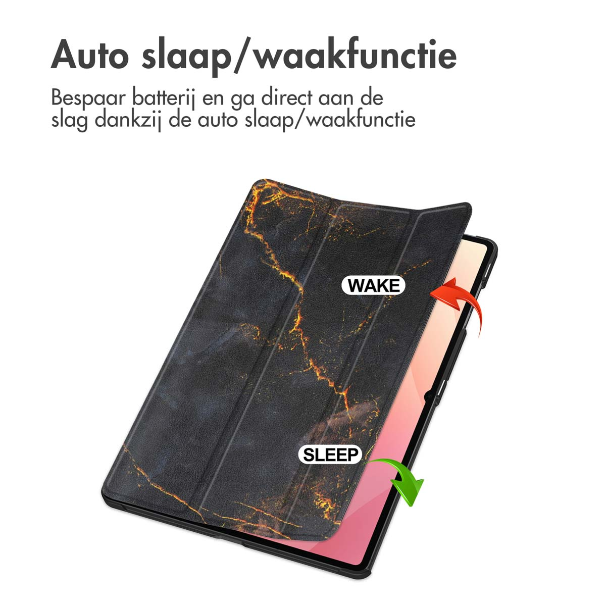 A tablet case with a black marble pattern. It has 'WAKE' and 'SLEEP' labels with arrows indicating function. Text in Dutch.