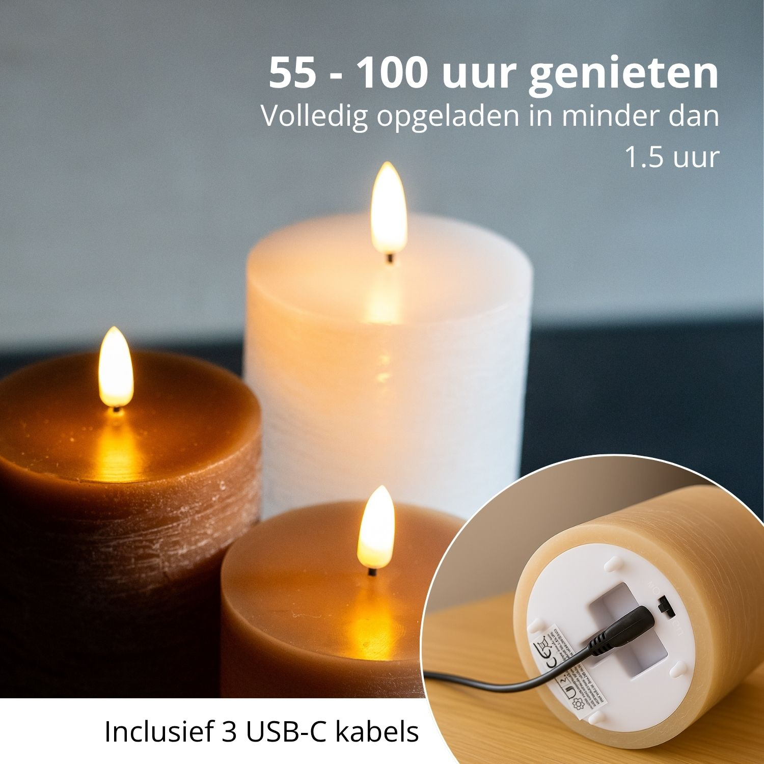 Drei LED-Kerzen mit brennenden Flammen. Text sagt: '55-100 Stunden Genuss, voll aufgeladen in unter 1,5 Stunden' und 'Inklusive 3 USB-C-Kabel'.