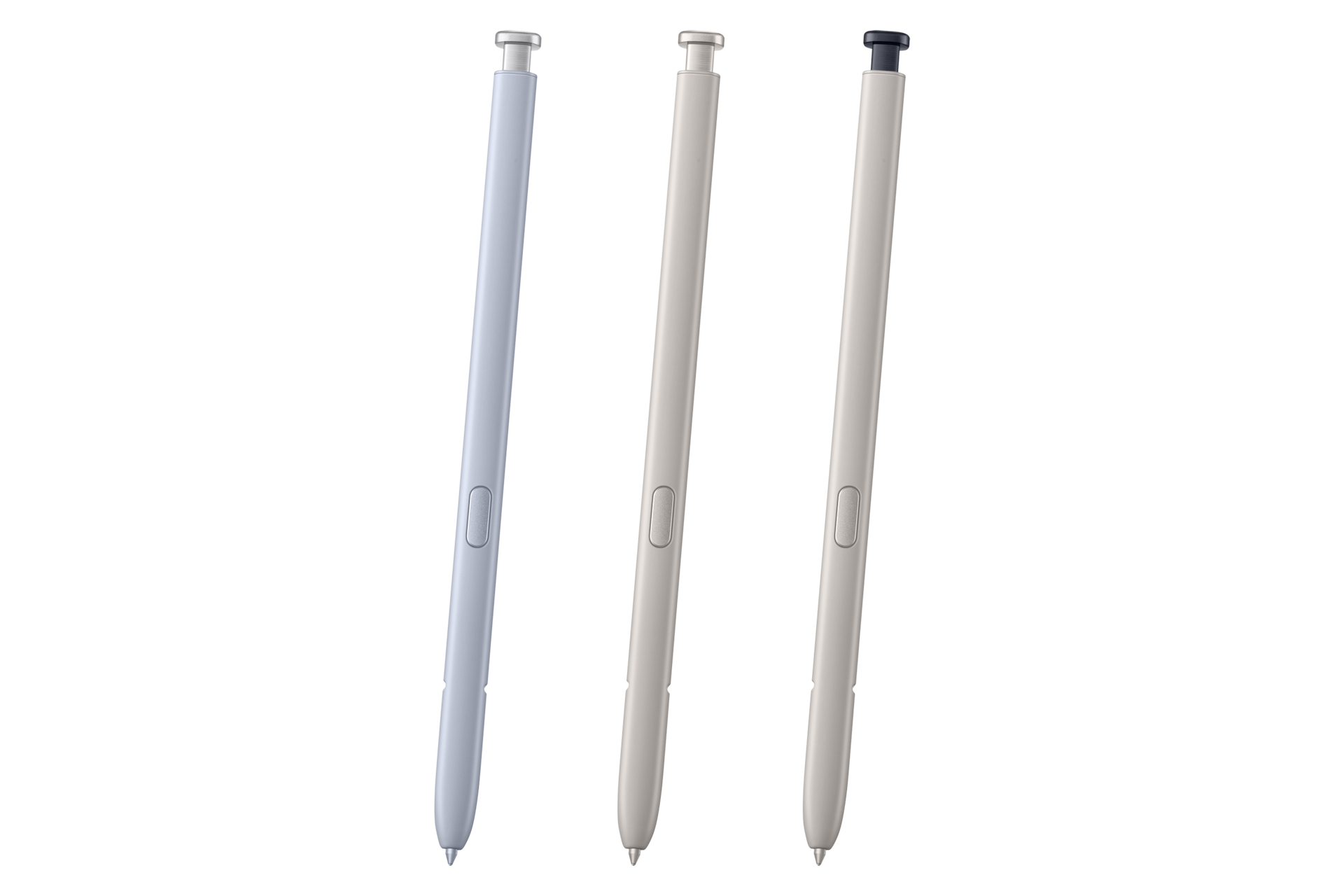 Trzy rysiki są ustawione pionowo. Różnią się kolorem: jasnoniebieskim, beżowym i szarawym beżowym. Wszystkie mają srebrne guziki i końcówki.