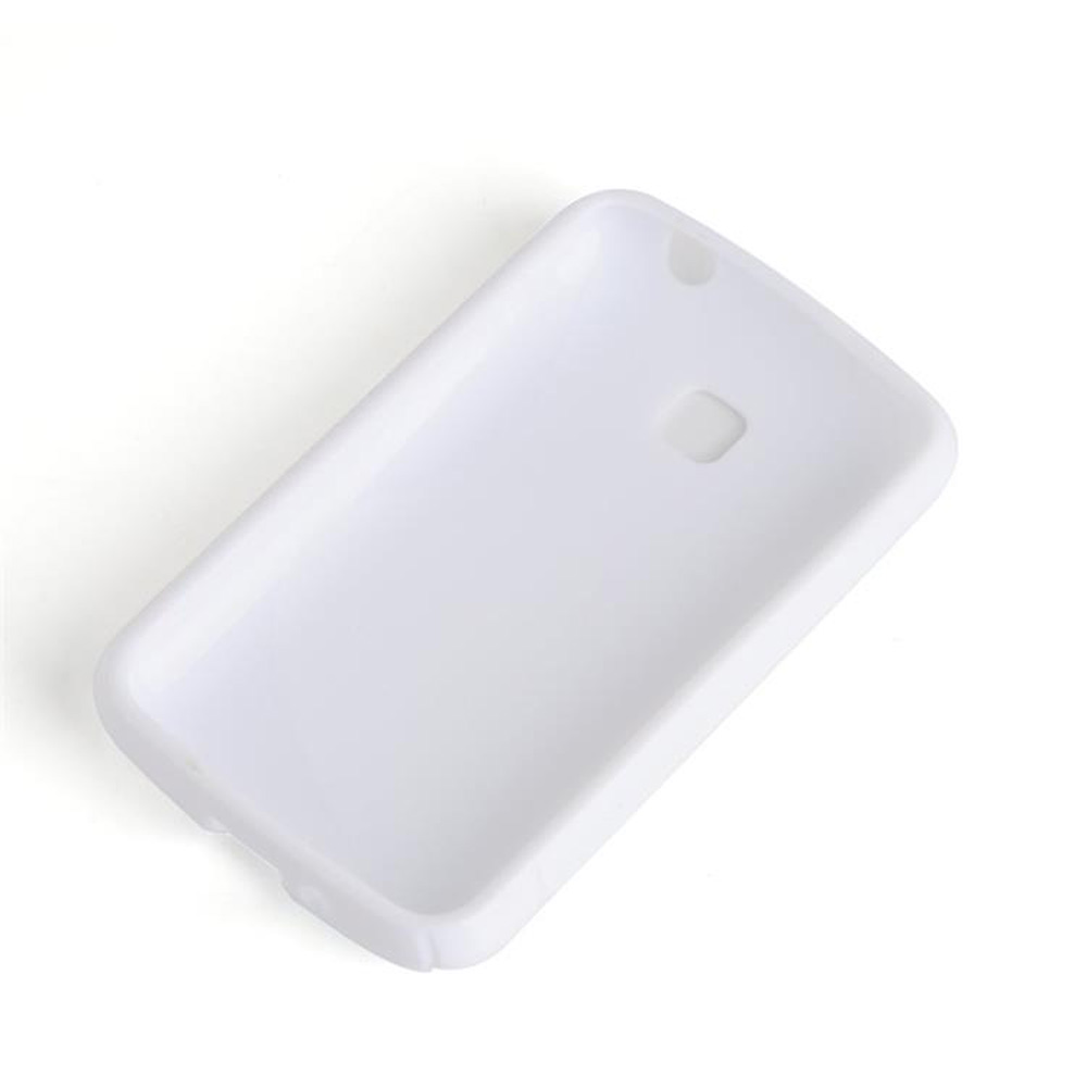 Una custodia bianca per telefono con bordi arrotondati. Ha fori per la fotocamera e altre funzioni. Lo sfondo è bianco.