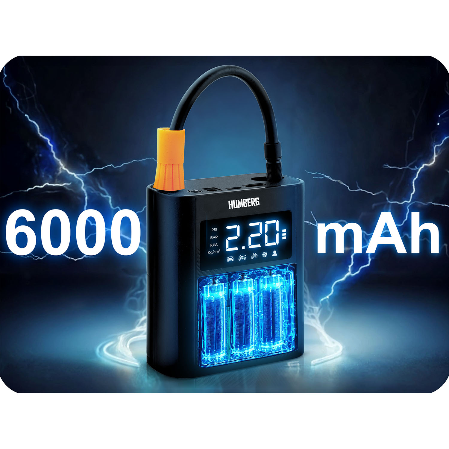Czarna pompka powietrza z pomarańczową dyszą wyświetla 2.20 i 6000 mAh. Niebiesko podświetlane ogniwa baterii. Tło błyskawic.