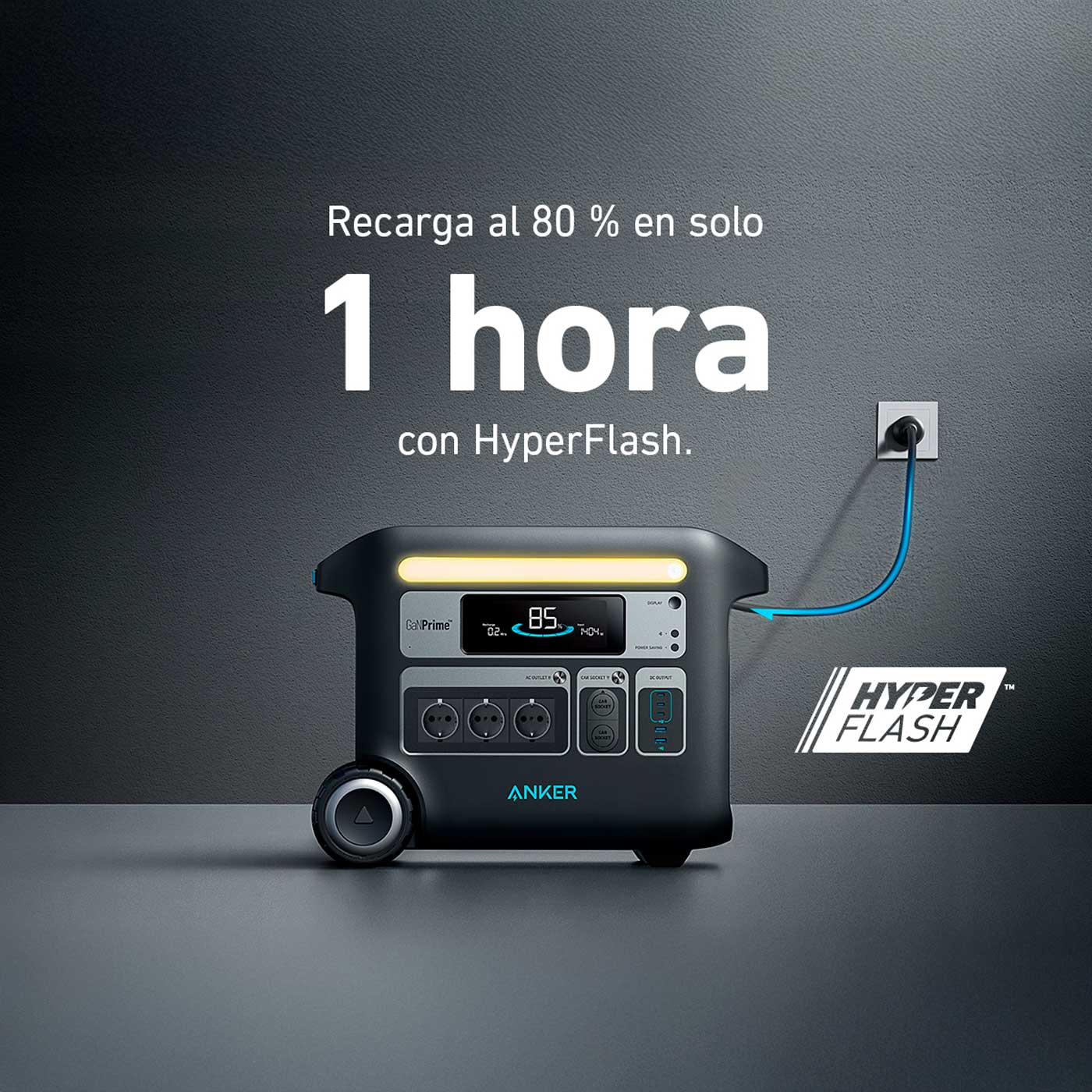 Stacja zasilania Anker w trakcie ładowania. Pokazuje 80% naładowania w 1 godzinę. Posiada gniazdo, wyświetlacz cyfrowy i logo Hyper Flash.
