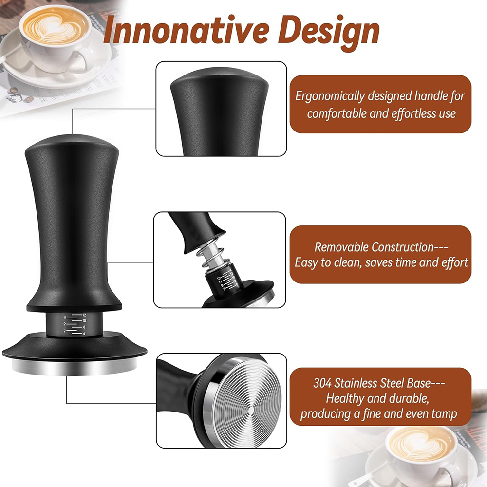 Ein schwarzer Kaffeestampfer mit Edelstahlbasis. Text hebt Designmerkmale hervor: ergonomischer Griff, abnehmbare Teile und Edelstahlbasis.