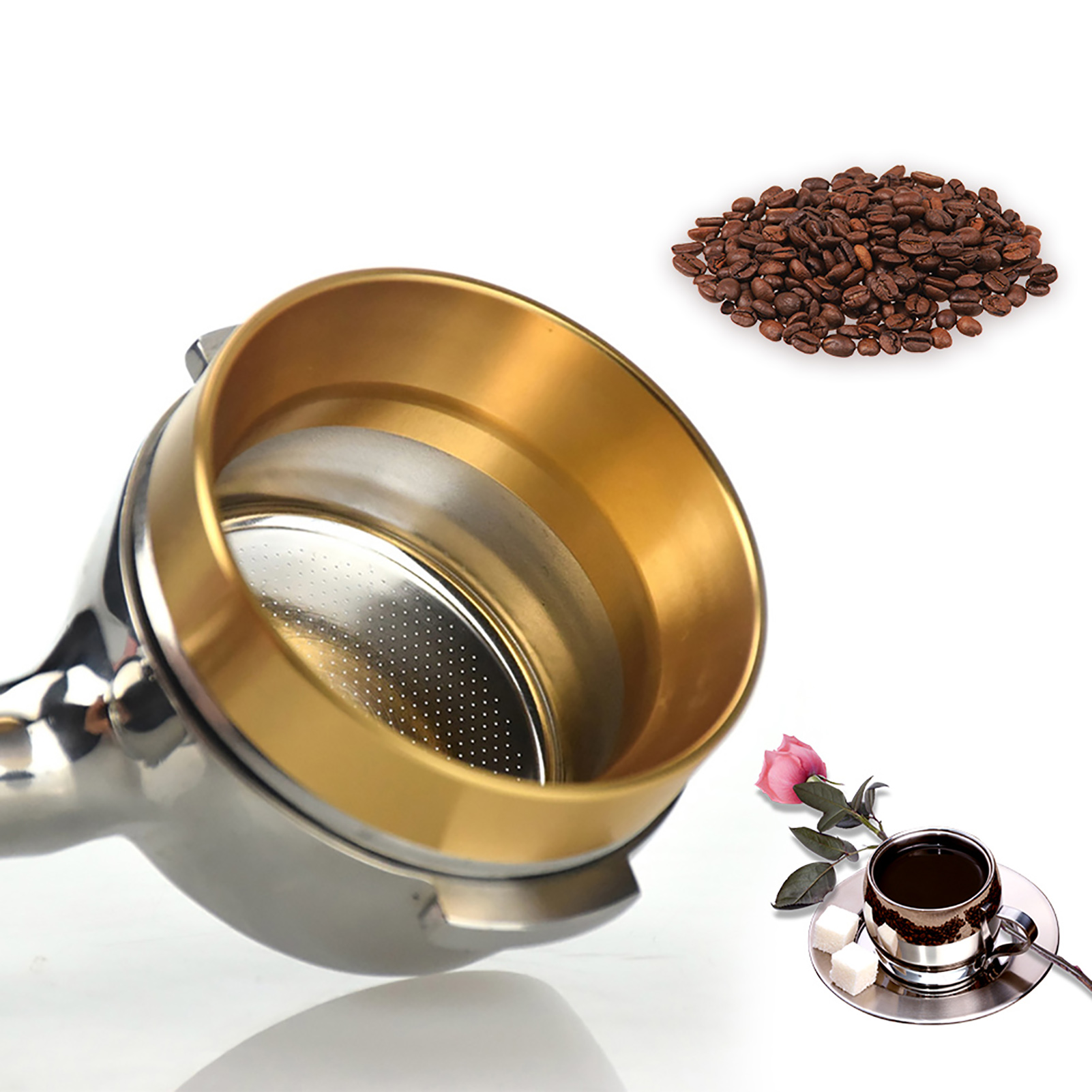 Kaffeemaschinenteil mit goldenem Rand, Kaffeebohnen, Kaffeetasse mit Zucker und eine Rose auf weißem Hintergrund.