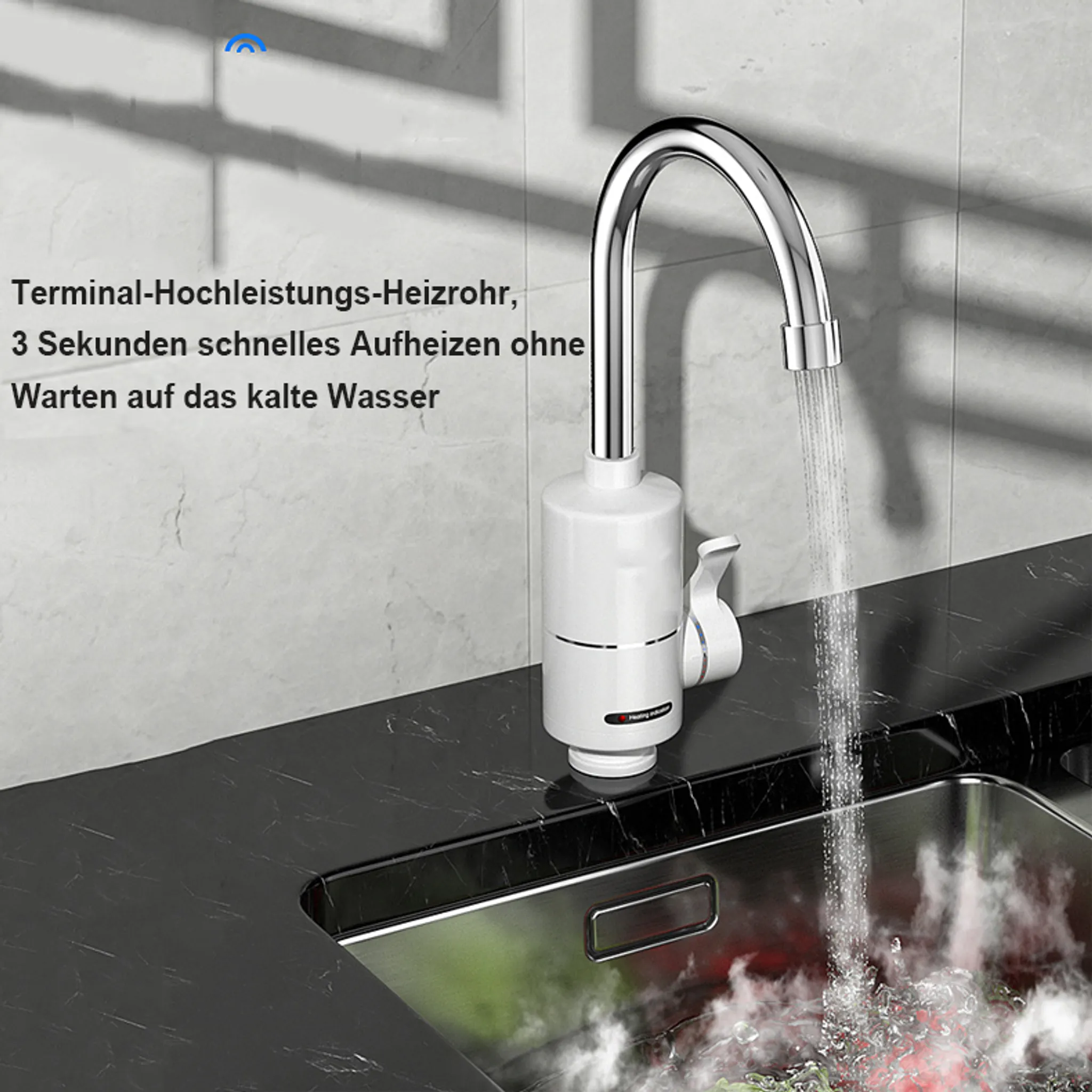 Ein verchromter Wasserhahn, aus dem Wasser in ein Waschbecken fließt. Ein weißer Warmwasserbereiter ist angebracht.
