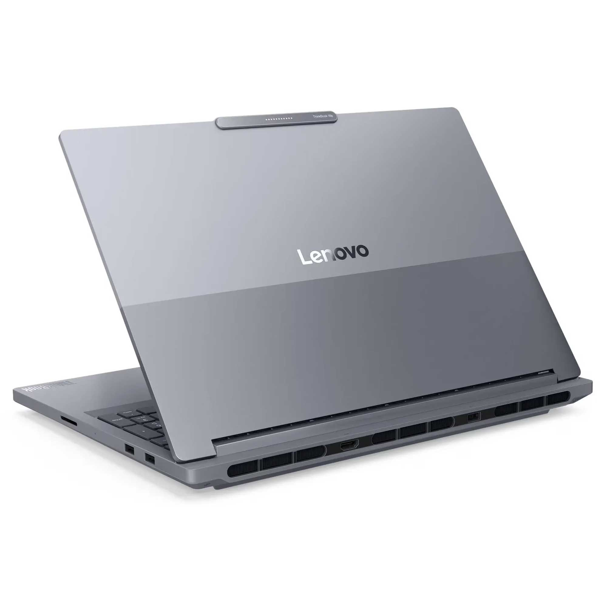 Gri bir Lenovo ThinkBook dizüstü bilgisayar kısmen açık. Lenovo logosu görünür. Arka plan beyaz.