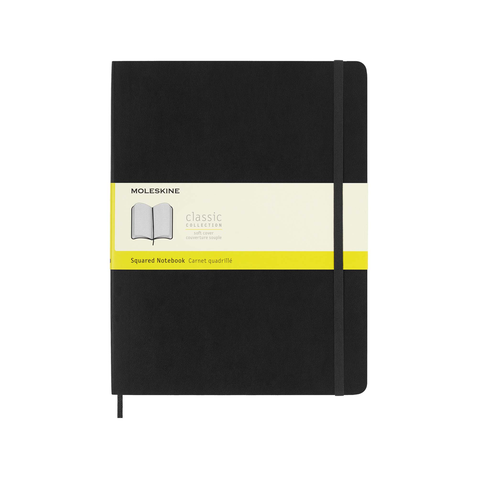 Czarny notatnik Moleskine z żółtym paskiem, białą etykietą z tekstem i logo oraz gumką.