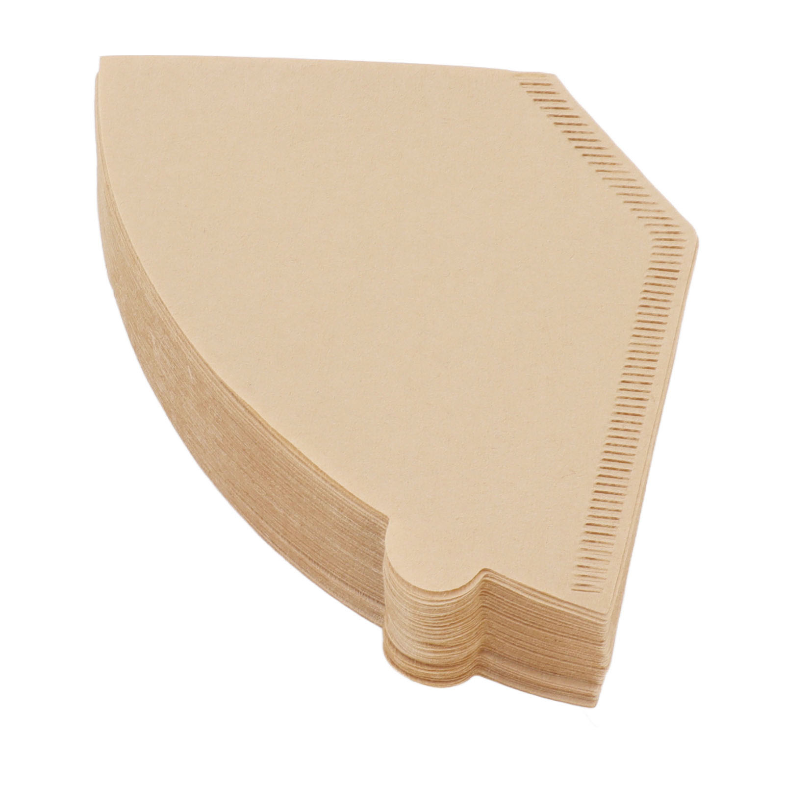 Ein Stapel beigefarbener Kaffeefilter. Die Filter haben eine Fächerform mit geschlitztem Rand.