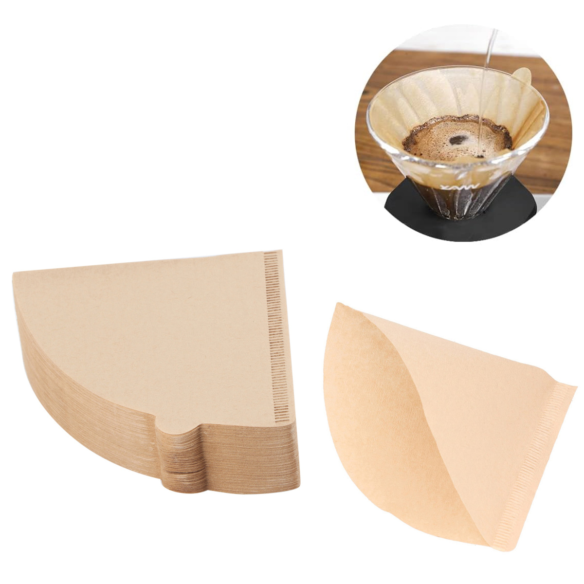 Das Bild zeigt Kaffeefilter und eine Brühvorrichtung. Filter sind beige. Einer ist gefaltet. Ein Brühvorgang findet in einer Glaskaraffe statt.