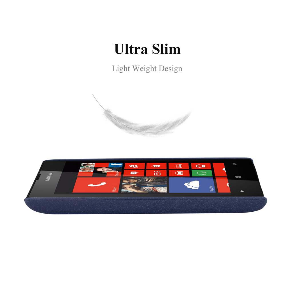 Un telefono Nokia con custodia blu è in mostra. Lo schermo mostra icone di app colorate. Una piuma e il testo 'Ultra Slim' sono sopra.
