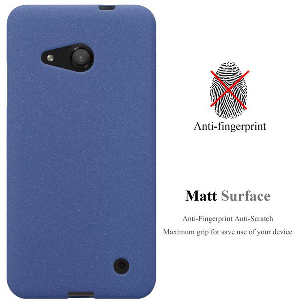 Una funda azul para teléfono con cámara y flash. Texto: Anti-huellas, Superficie mate, Antiarañazos, Máximo agarre.