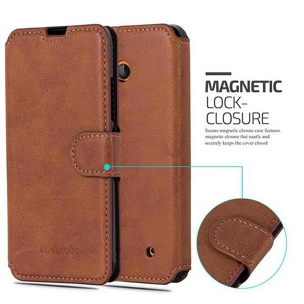 Custodia per telefono in pelle marrone aperta con chiusura magnetica. Mostra l'interno e un piccolo dettaglio circolare.