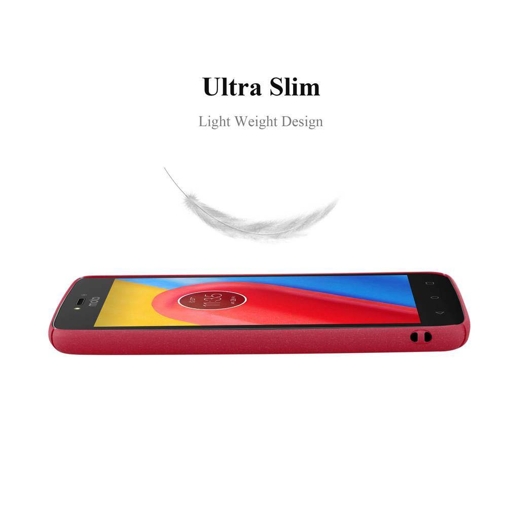 Viene visualizzato uno smartphone rosso con schermo giallo e rosso. Sopra ci sono le parole 'Ultra Slim' e 'Light Weight Design'.