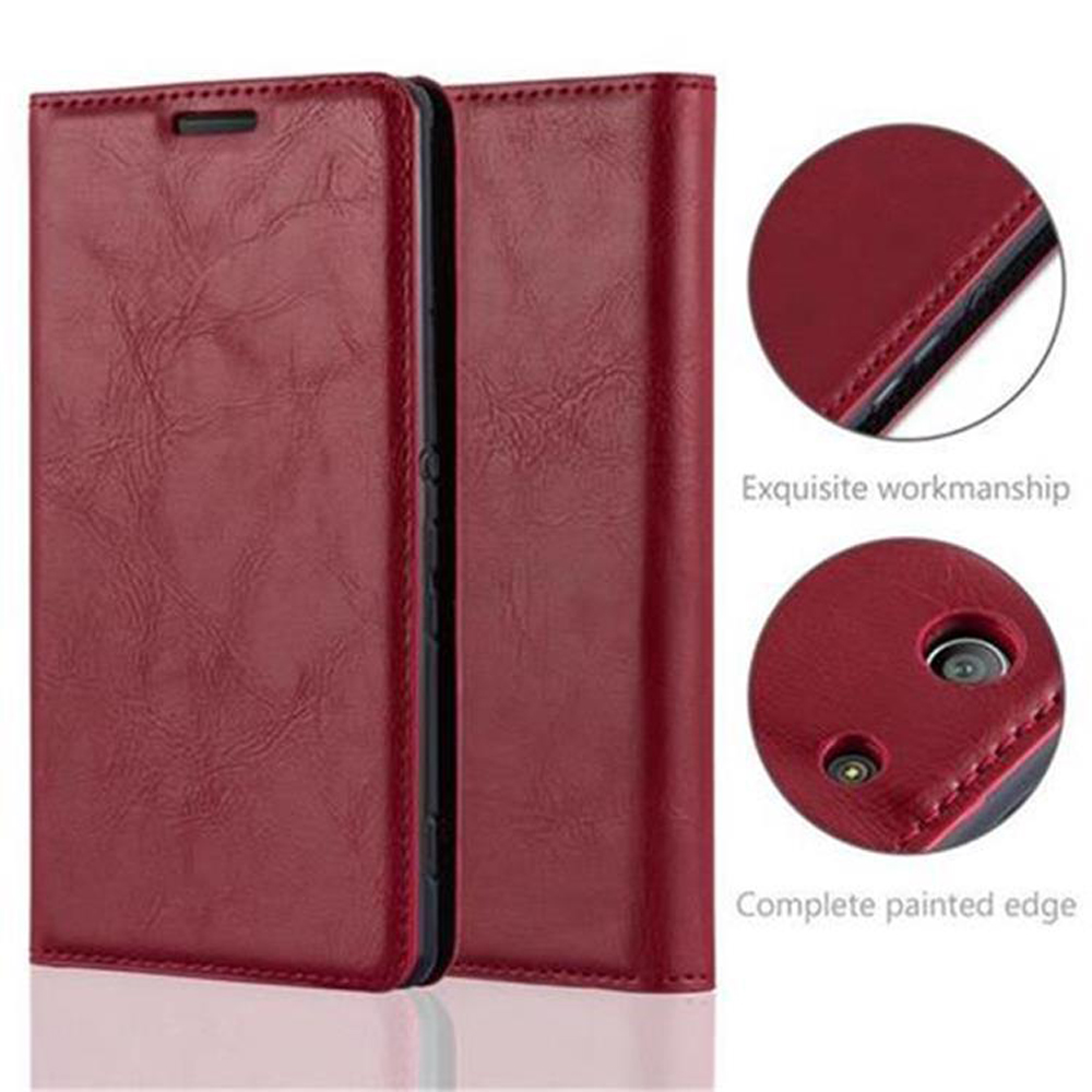 Una funda de teléfono de cuero rojo con costuras detalladas. Primeros planos muestran 'exquisita mano de obra' y 'borde pintado completo'.