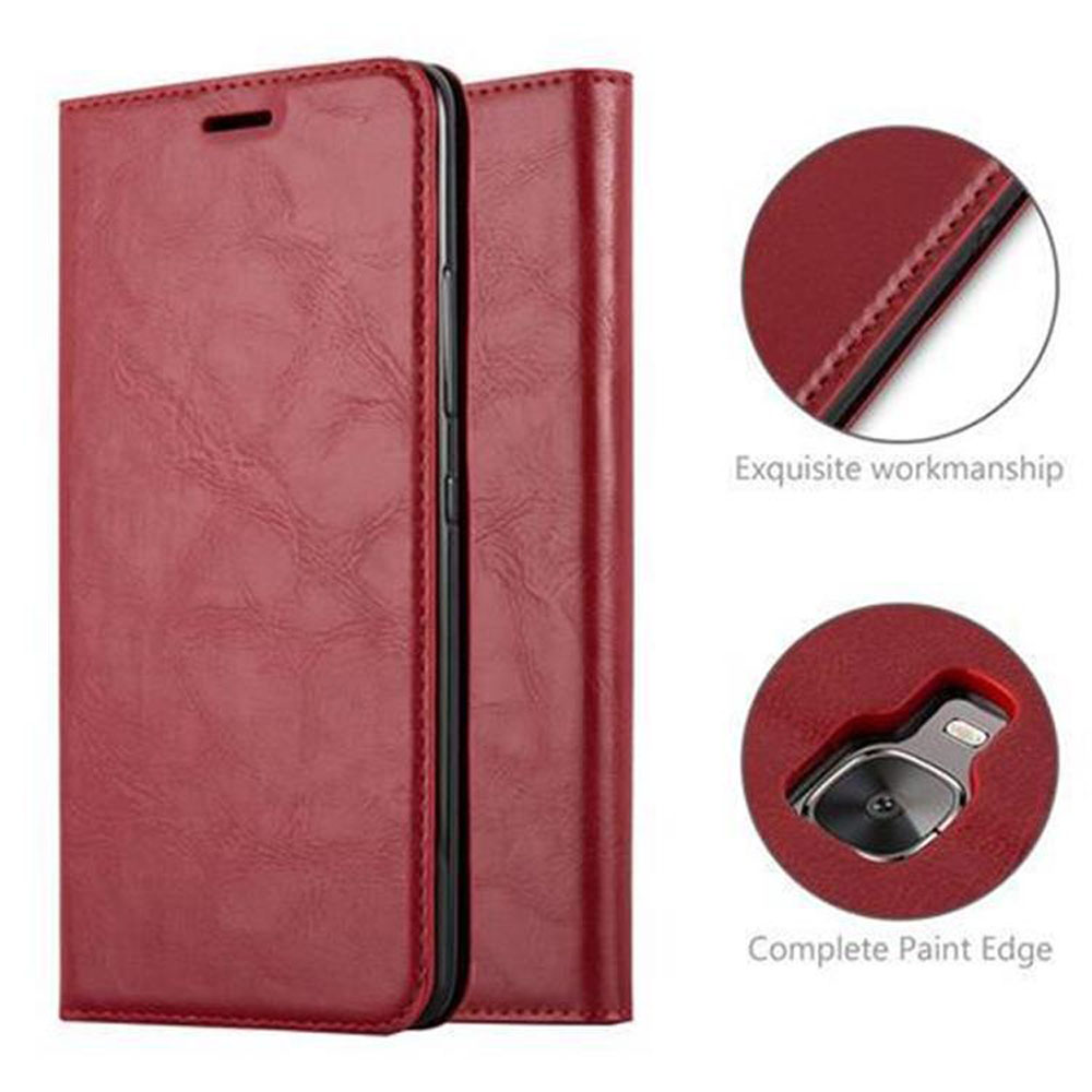 Una custodia per telefono in pelle rossa, con sezioni per il telefono e una copertura. I dettagli mostrano una lavorazione squisita e un bordo verniciato completo.