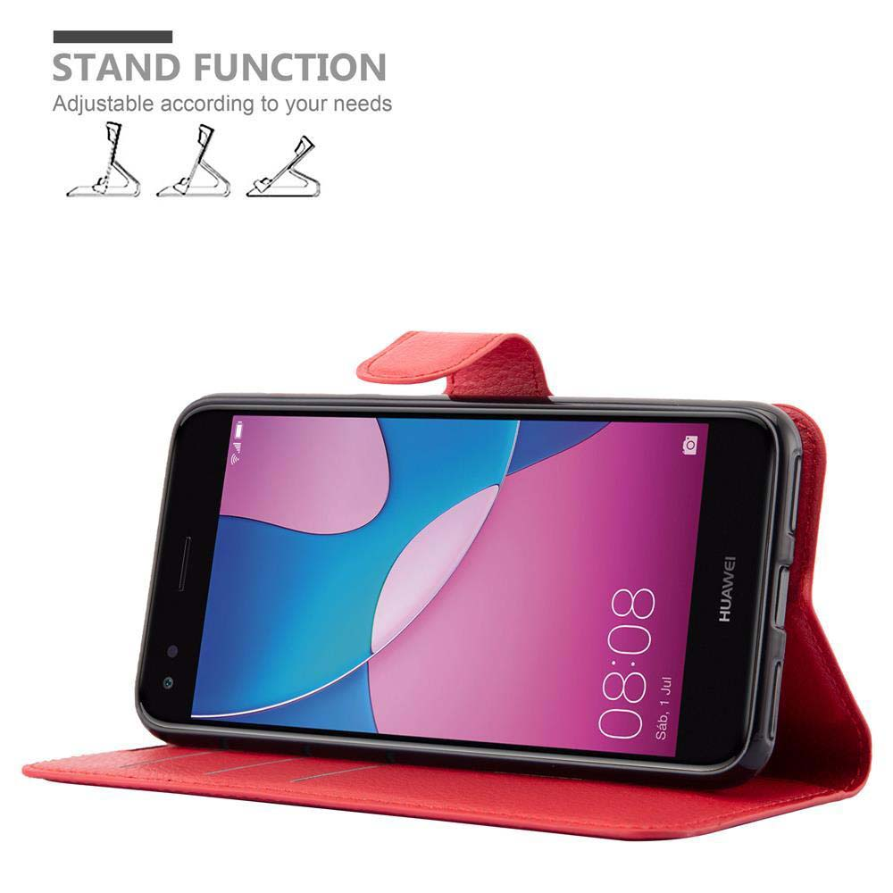 Un telefono in una custodia rossa è aperto. Lo schermo del telefono mostra 08:08. Il testo in alto dice Stand Function. Il telefono è un Huawei.