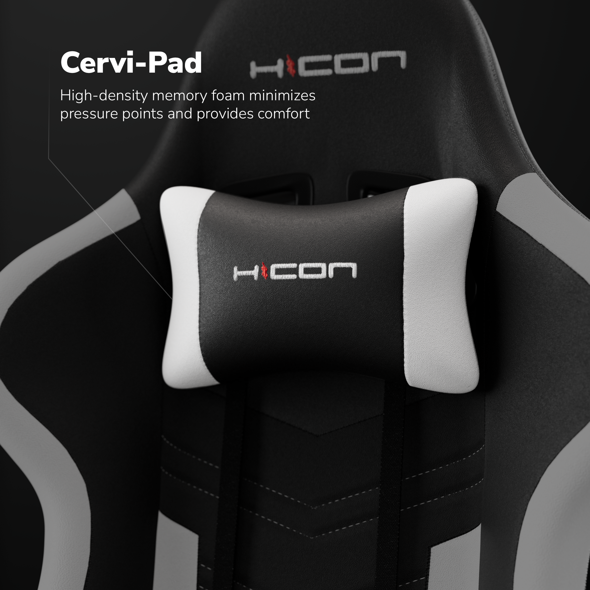 Gros plan sur une chaise de jeu ergonomique noire et blanche avec un oreiller de cou portant le logo de la marque.