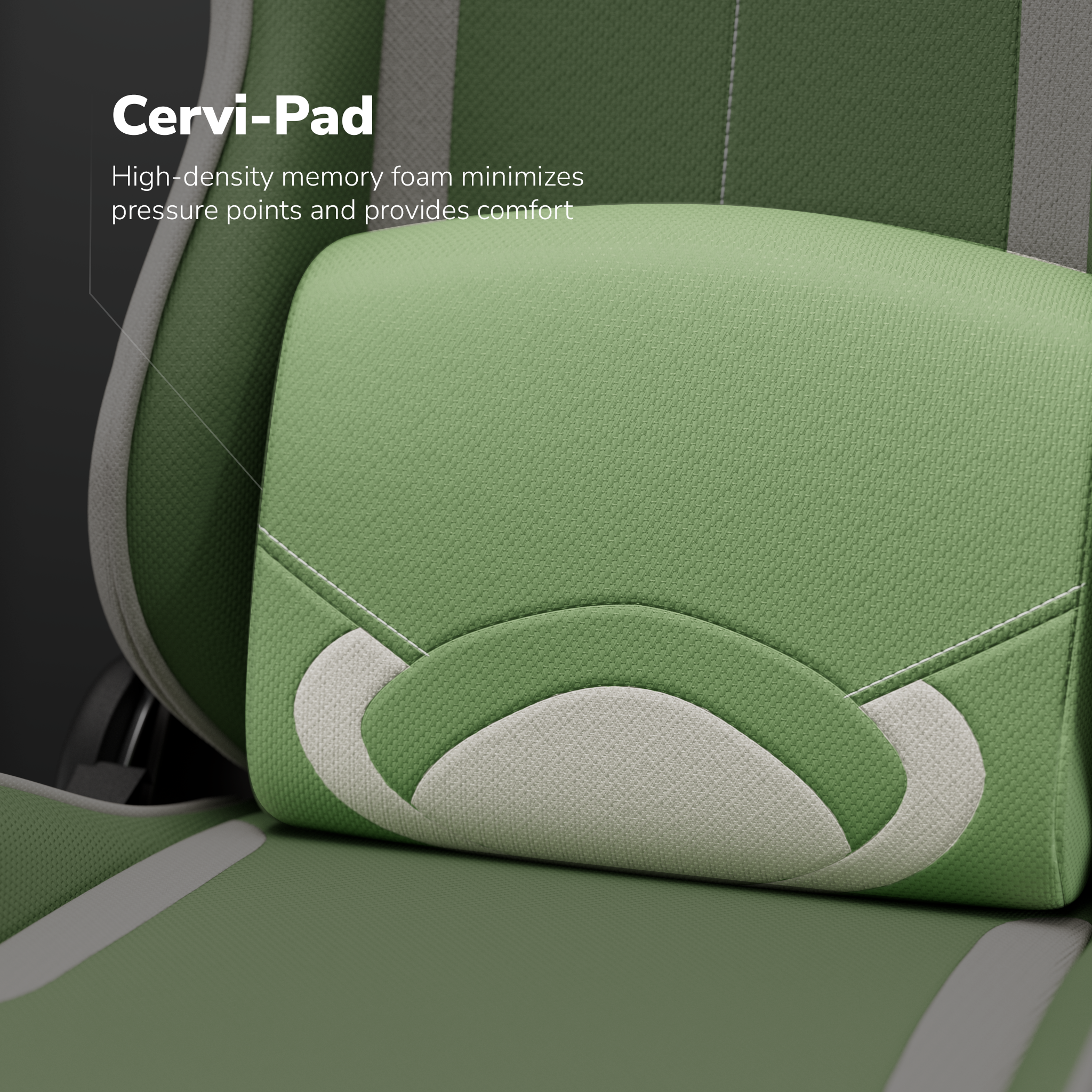 Groene Cervi-Pad op een stoel. Het heeft witte stiksels en een wit en groen design. De stoel is ook groen.