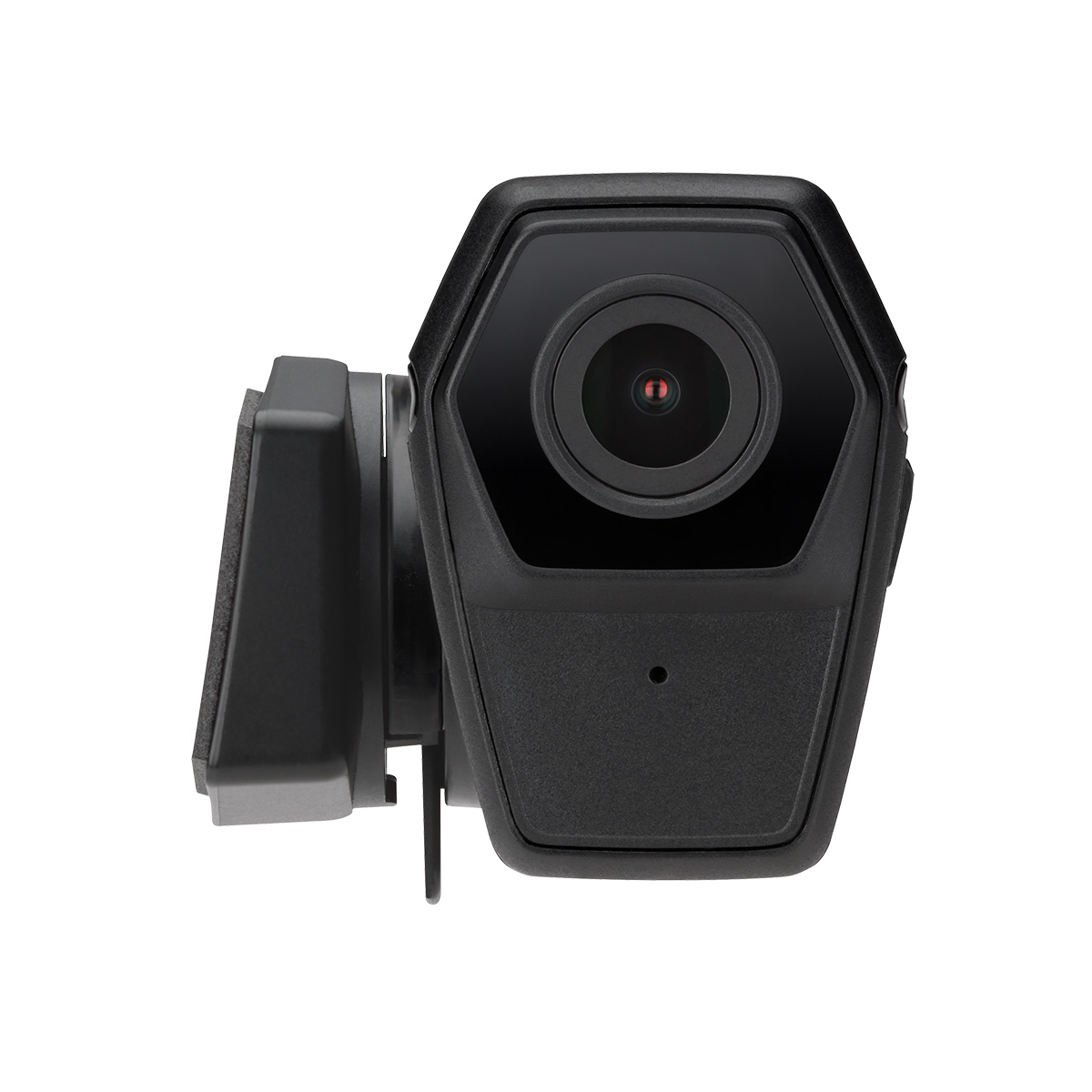 Una dashcam nera con obiettivo e staffa. L'obiettivo è al centro, la staffa a sinistra, il tutto su sfondo bianco.