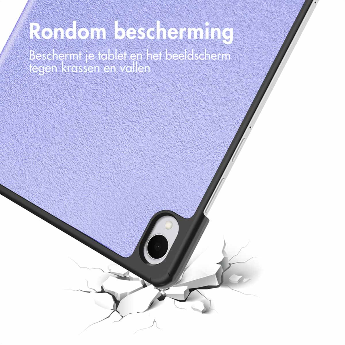 Tabletcase in lichtpaars, onder een witte gebarsten oppervlak. Tekst: 'Rondom bescherming'. Zwart frame met camera.