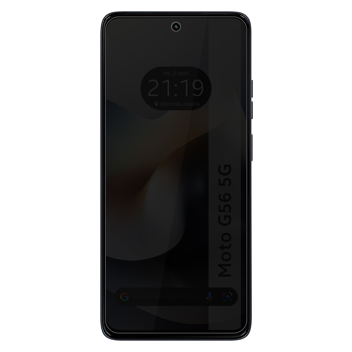 Lo schermo di uno smartphone mostra l'ora e la data. Il lato del telefono ha un logo. Lo sfondo è un design astratto scuro.