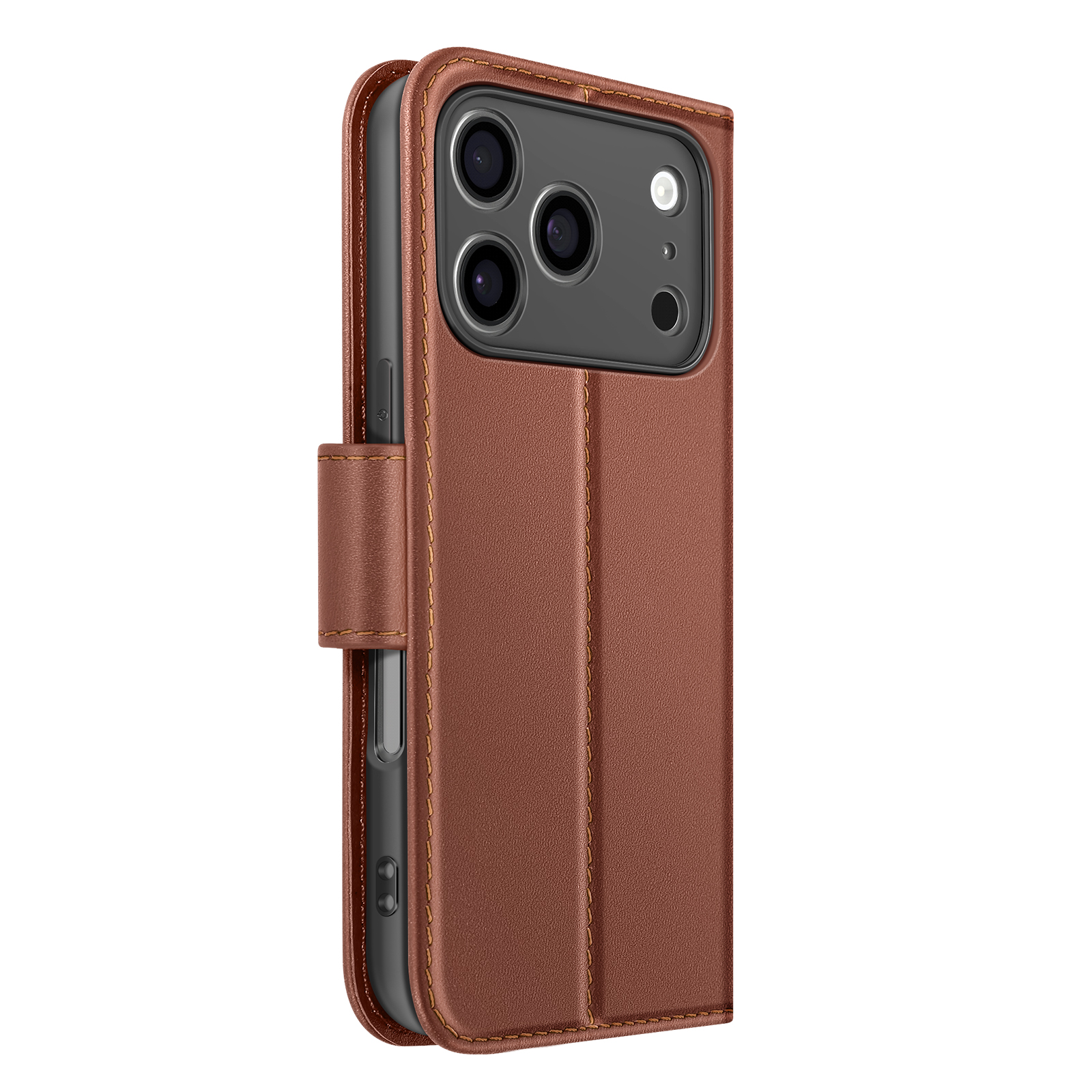 Custodia per telefono in pelle marrone con telefono. Tre fotocamere visibili. La custodia è chiusa.